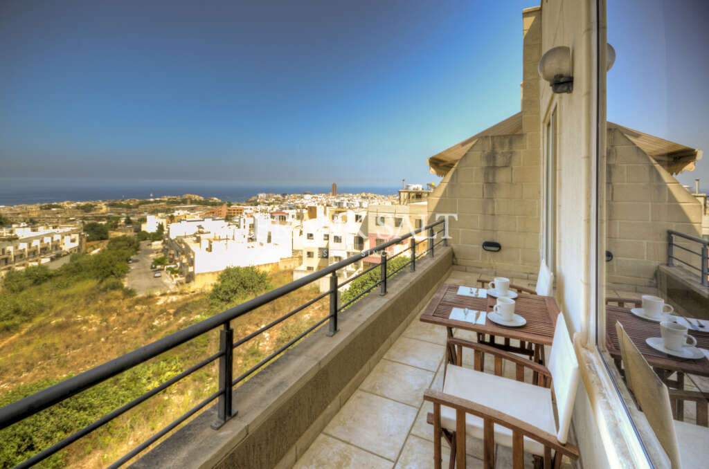 2 bedrooms Apartment in Swieqi, Malta No. 9308