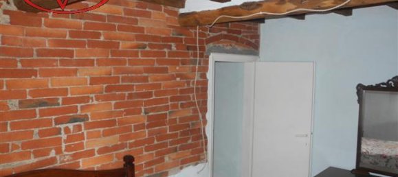 Apartamento de 4 habitaciónes en Loro Ciuffenna, Italy No. 234925 3