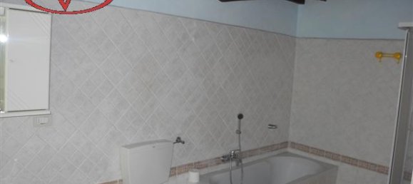 Apartamento de 4 habitaciónes en Loro Ciuffenna, Italy No. 234925 9