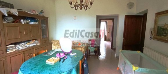 1 bedroom Apartment in Viterbo, Italy No. 268243 3