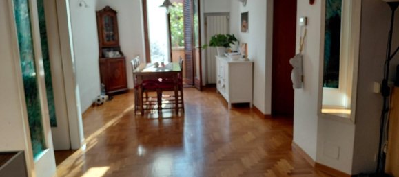 2 Schlafzimmer Haus in Poggibonsi, Italy, Nr. 324312 6
