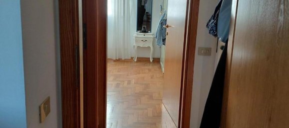 2 Schlafzimmer Haus in Poggibonsi, Italy, Nr. 324312 14