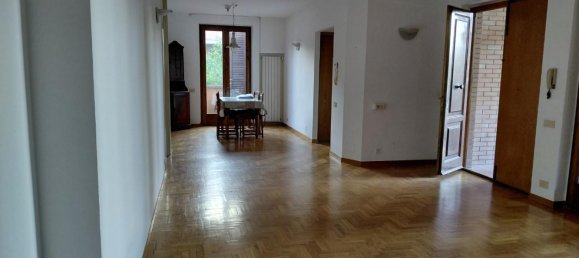2 Schlafzimmer Haus in Poggibonsi, Italy, Nr. 324312 3
