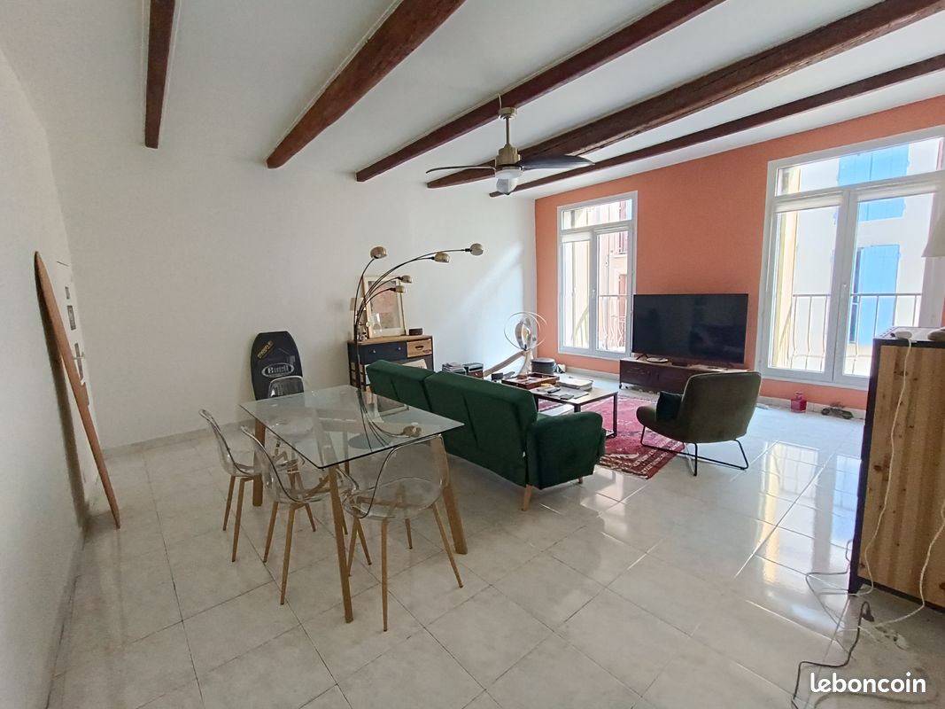 2 chambres Appartement à Clermont-l'Hérault, France No. 288047