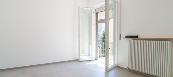 3 bedrooms Apartment in Forlì, Italy No. 373620 6