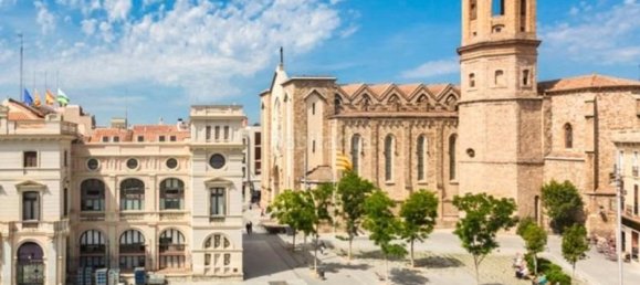 Bâtiment à Sabadell, Spain 3000m² No. 102585 2