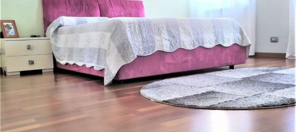 3 Schlafzimmer Wohnung in Turin, Italy, Nr. 350022 10
