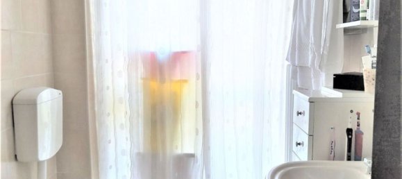 3 Schlafzimmer Wohnung in Turin, Italy, Nr. 350022 16