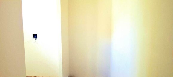 4 rooms Apartment in Poggio a Caiano, Italy No. 259064 21