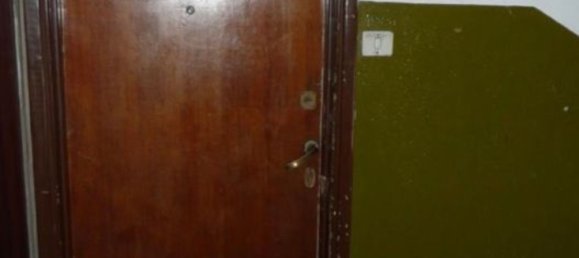 3 rooms Apartment in Milan, Italy No. 240842 3