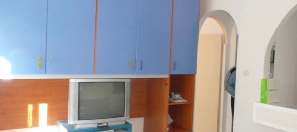 3 rooms Apartment in Milan, Italy No. 240842 6