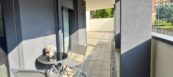 2 chambres Appartement à Cologno Monzese, Italy No. 323694 21