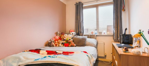 Casa en Bishop Auckland, United Kingdom No. 2613 9