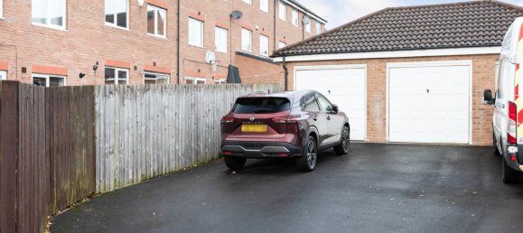 Casa en Bishop Auckland, United Kingdom No. 2613 13