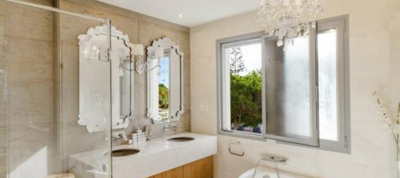 5 bedrooms House in Marbella, Spain No. 62655 11