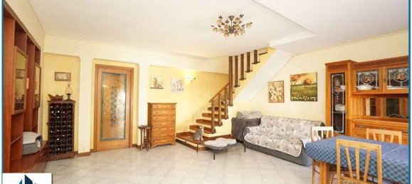 4 chambres Appartement à Messina, Italy No. 321020 3