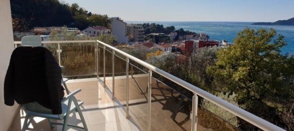 2 bedrooms Apartment in Budva, Montenegro No. 124 5