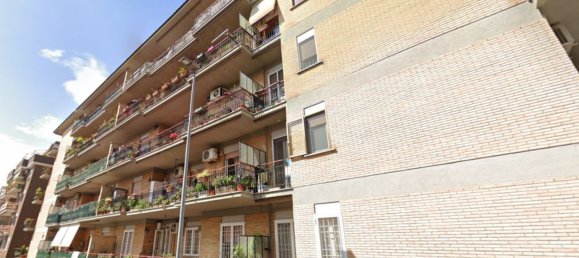 4 chambres Appartement à Guidonia Montecelio, Italy No. 348501 2