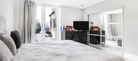 2 bedrooms Apartment in Hadley Wood, United Kingdom No. 6640 18