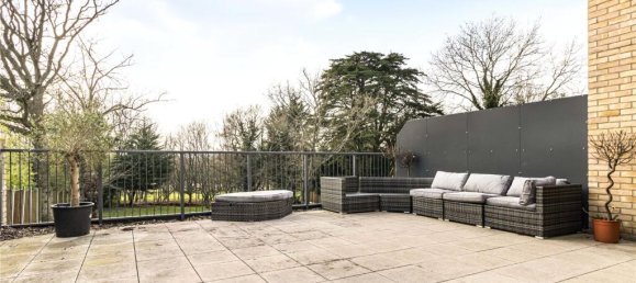 2 bedrooms Apartment in Hadley Wood, United Kingdom No. 6640 23