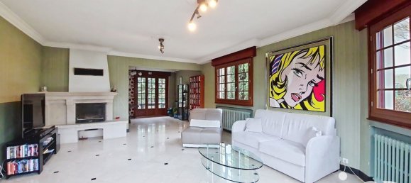 5 bedrooms House in Pont-de-Cheruy, France No. 192785 5