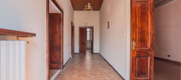 Квартира с 5 спальнями в Портакомаро, Италия № 376006 2