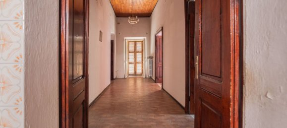 Квартира с 5 спальнями в Портакомаро, Италия № 376006 16