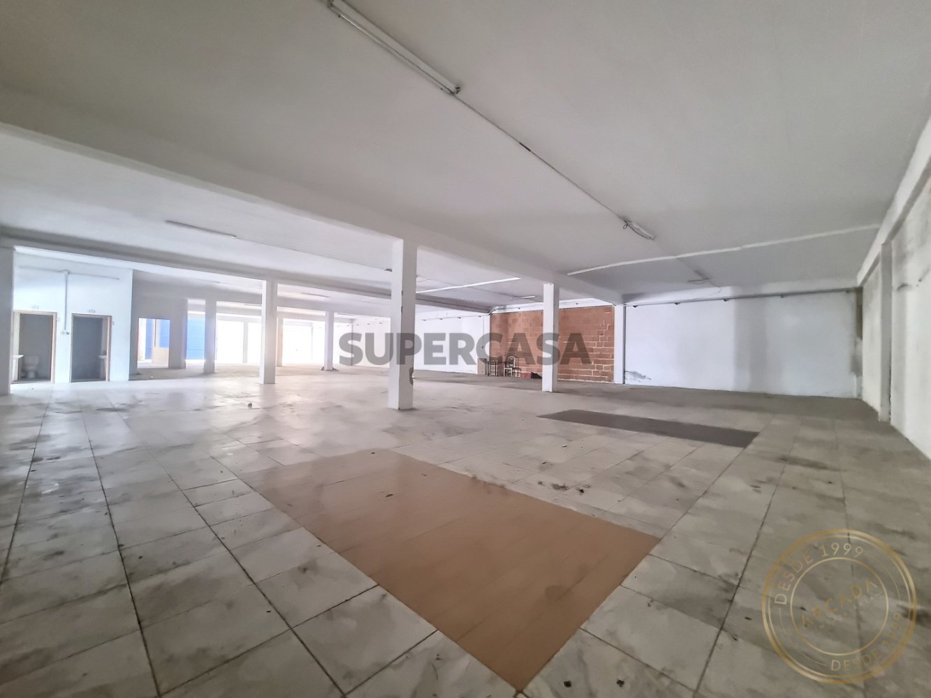 1921m² Warehouse in Palmela, Portugal No. 163130