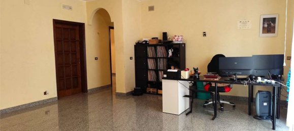 4 rooms Apartment in Acquaviva delle Fonti, Italy No. 91704 3