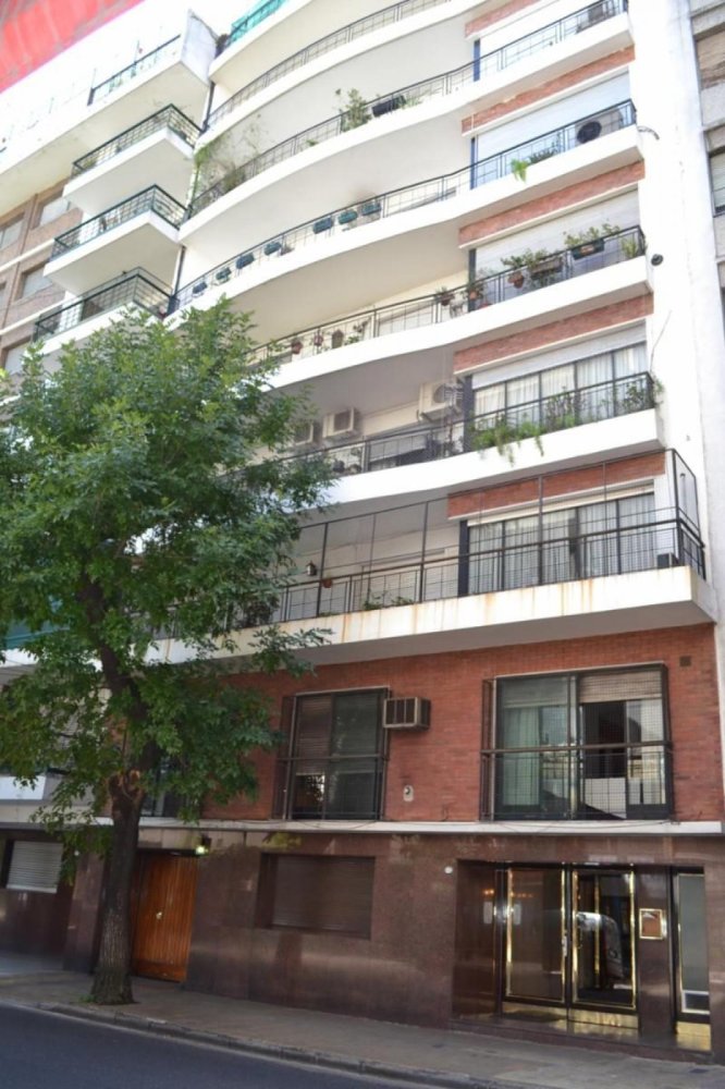 3 bedrooms Apartment in Buenos Aires, Argentina No. 82819