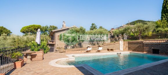 Villa de 6 habitaciónes en Trevignano Romano, Italy No. 298130 25