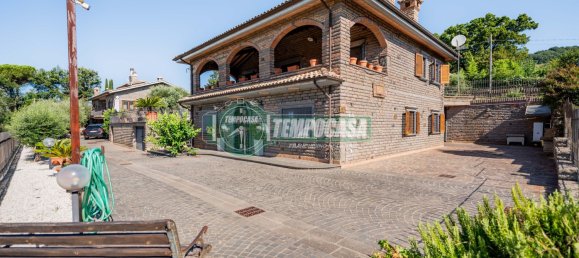 Villa de 6 habitaciónes en Trevignano Romano, Italy No. 298130 8