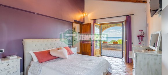 Villa de 6 habitaciónes en Trevignano Romano, Italy No. 298130 6