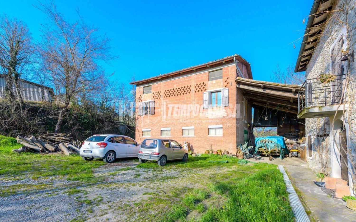 Casa de 1 dormitorio en Viano, Italy No. 112062