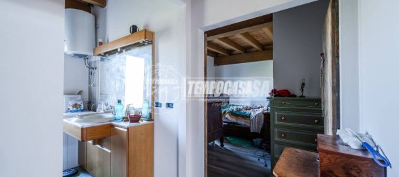 Casa de 1 dormitorio en Viano, Italy No. 112062 13