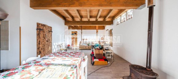 Casa de 1 dormitorio en Viano, Italy No. 112062 8