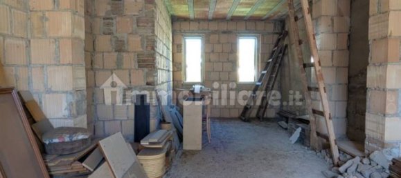 4 bedrooms Villa in Chieti, Italy No. 363371 6