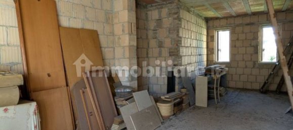 4 bedrooms Villa in Chieti, Italy No. 363371 7