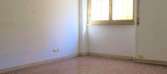 4 rooms Apartment in Rome, Italy No. 69845 14