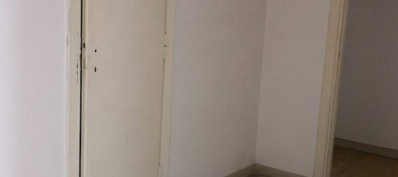 4 rooms Apartment in Rome, Italy No. 69845 2