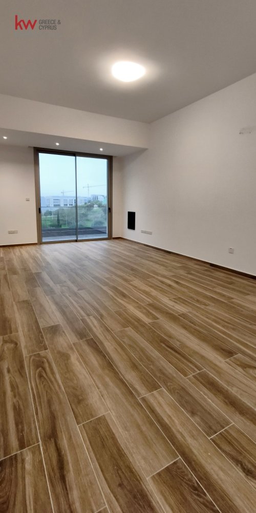 4-salle Bureau à Aglandjia, Cyprus No. 173224