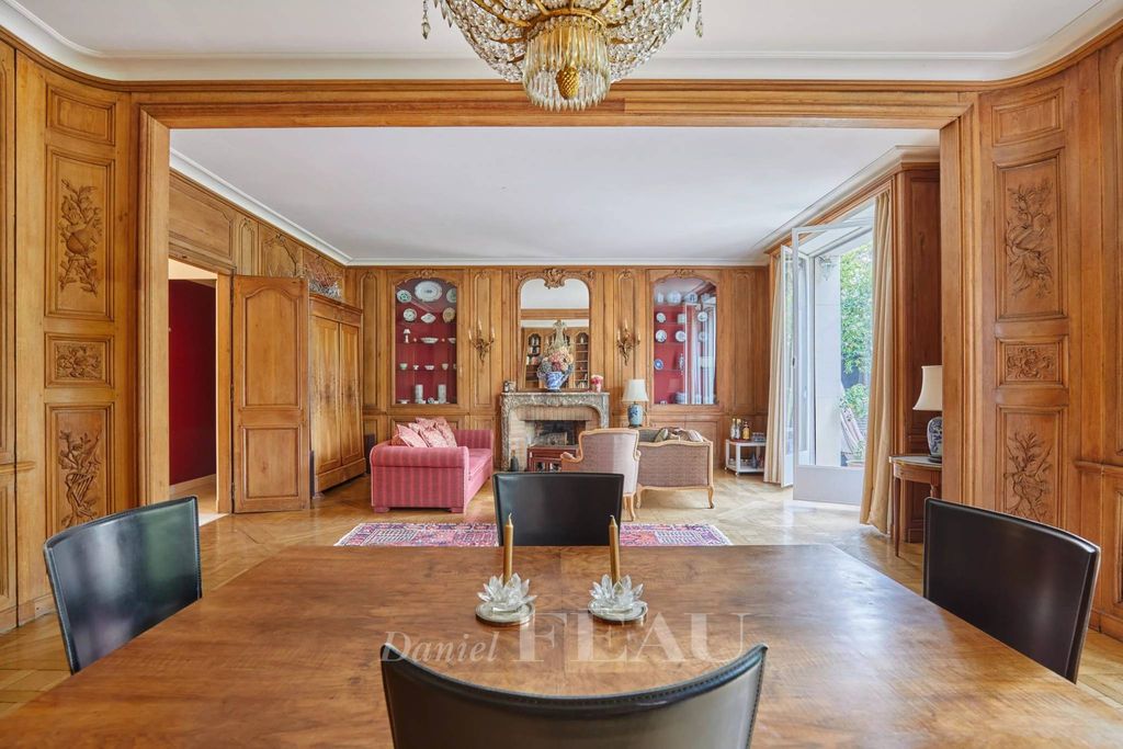 Apartamento de 3 dormitorios en Paris, France No. 167949