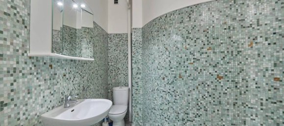 Apartamento de 3 dormitorios en Paris, France No. 167949 12