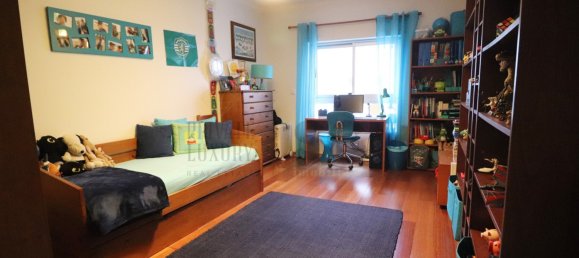 4 Schlafzimmer Wohnung in Corroios, Portugal, Nr. 107701 11