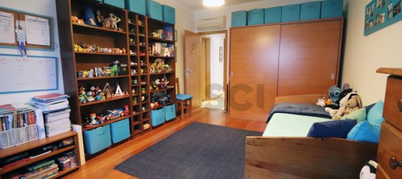 4 Schlafzimmer Wohnung in Corroios, Portugal, Nr. 107701 23