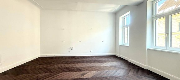 4 rooms Apartment in Alsergrund, Austria No. 181423 11