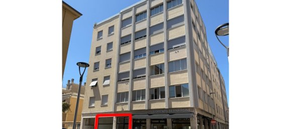 Gewerbliche Immobilie in Pesaro, Italy 64m², Nr. 308104 13