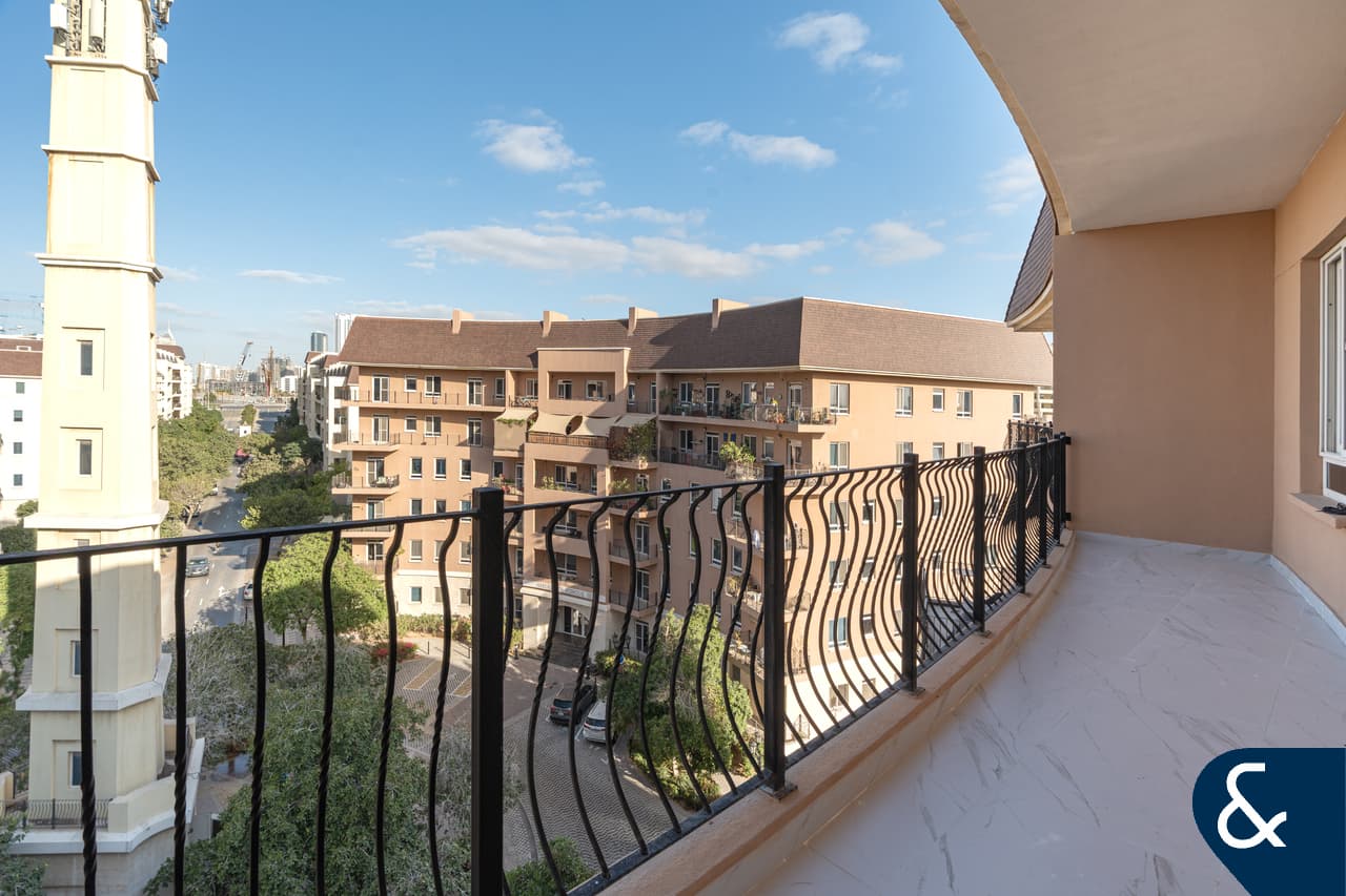 1 bedroom Apartment in Motor City, UAE No. 113603