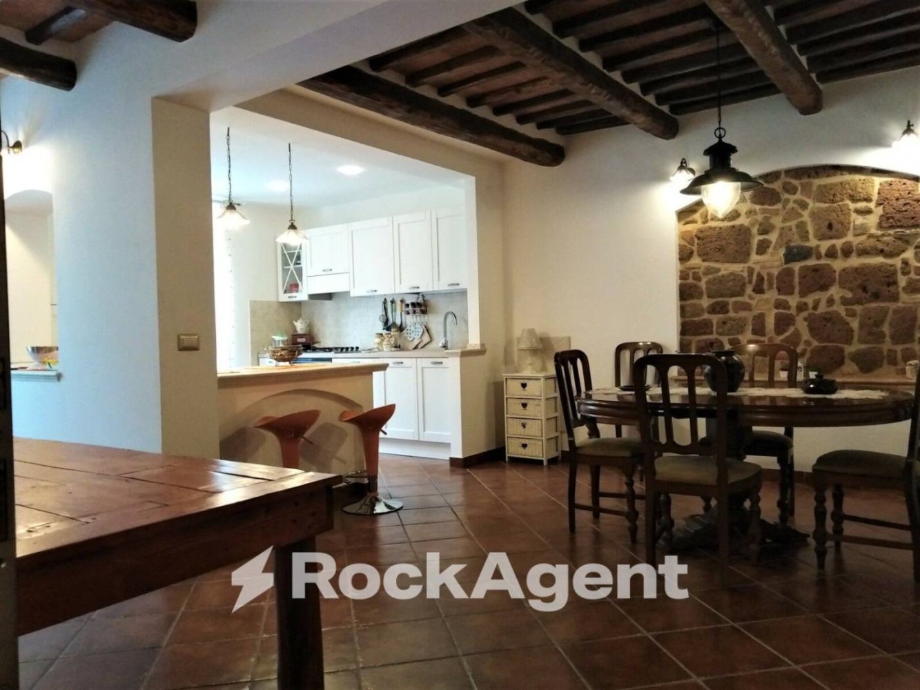 2 bedrooms Apartment in Acquapendente, Italy No. 262759