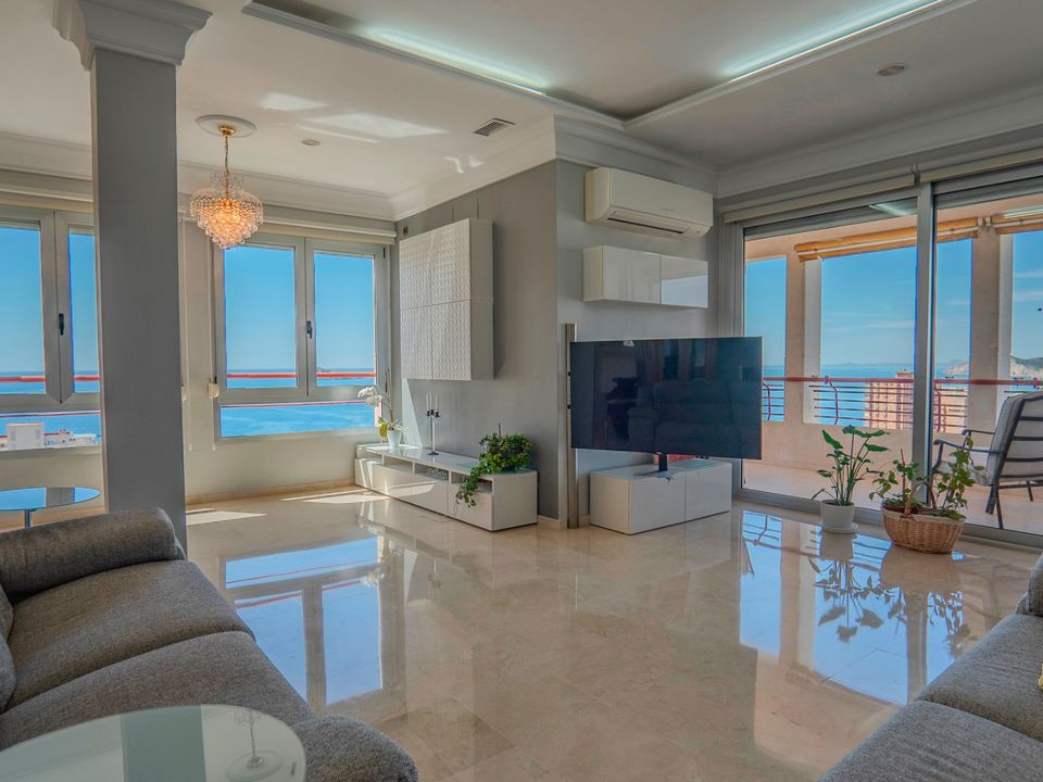 5 bedrooms Penthouse in Benidorm, Spain No. 178460
